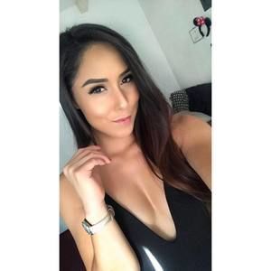 Meet your Posher, Cindy